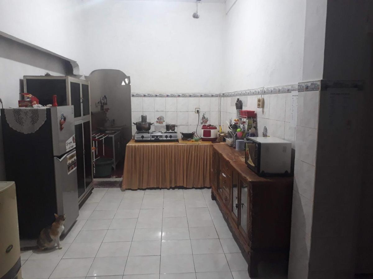 Bumimi Homestay Painan エクステリア 写真