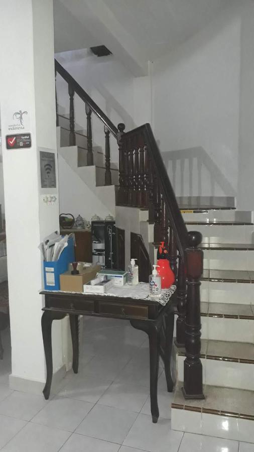 Bumimi Homestay Painan エクステリア 写真