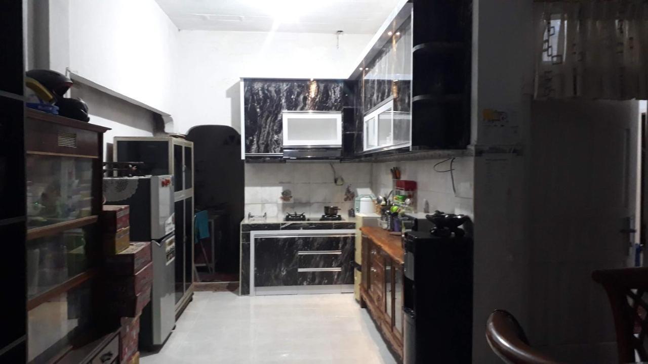 Bumimi Homestay Painan エクステリア 写真