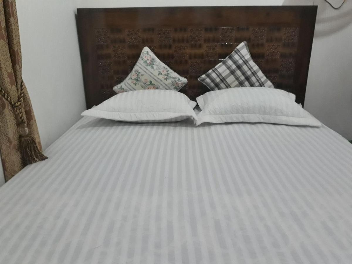 Bumimi Homestay Painan エクステリア 写真