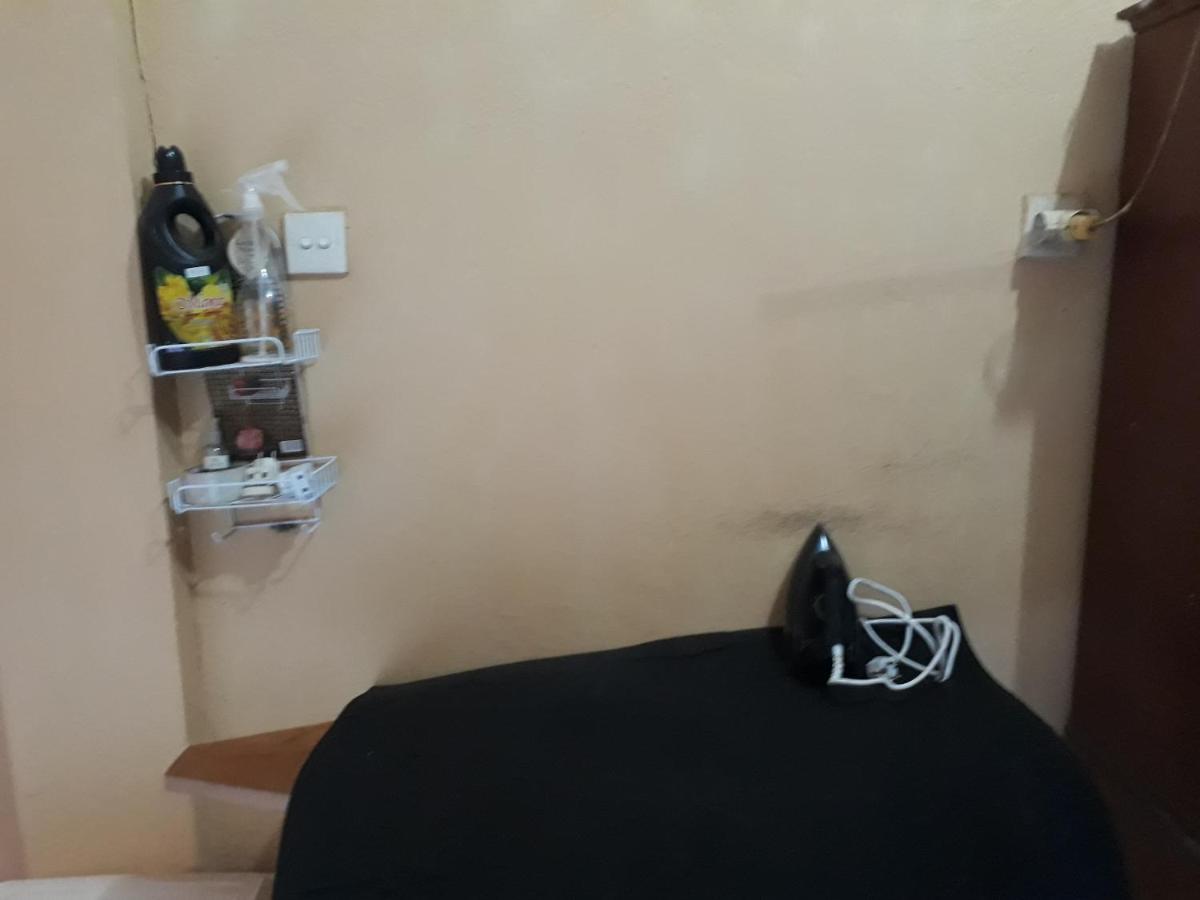Bumimi Homestay Painan エクステリア 写真