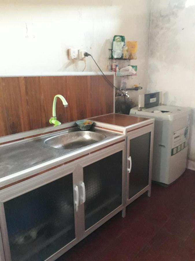 Bumimi Homestay Painan エクステリア 写真